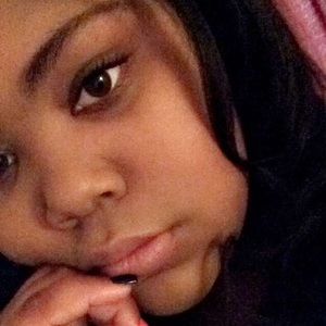 Meet your Posher, Jamara