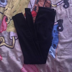 black skinny jeans