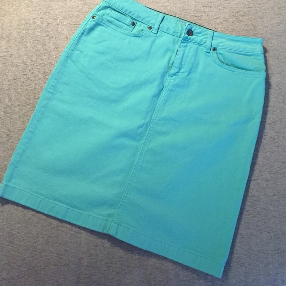Sea Green Denim L.L. Bean Pencil Skirt Size 8