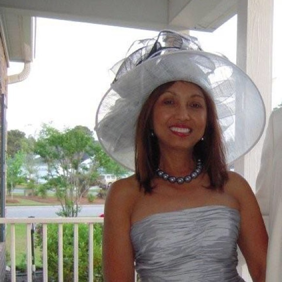 Meet your Posher, Anna - Picture 5 of 6