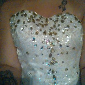 Wedding dress