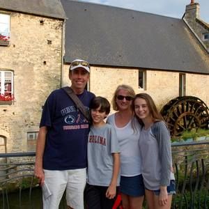 Meet your Posher, Laura