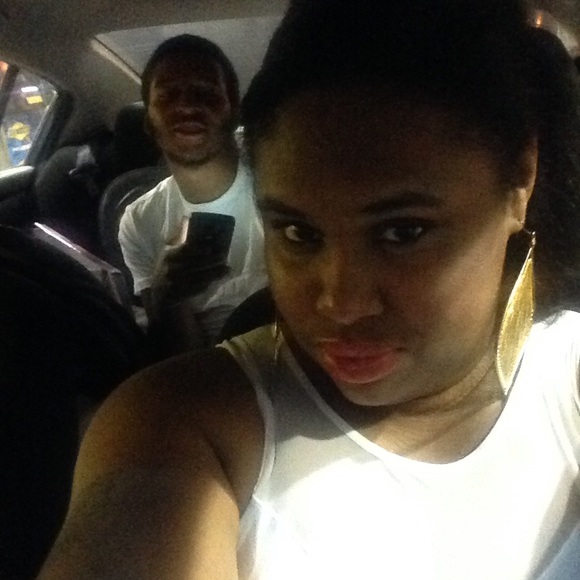 Meet your Posher, Jamesha - Picture 1 of 1