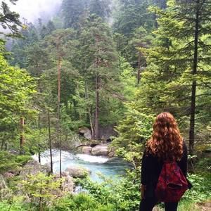 Meet your Posher, Meryll