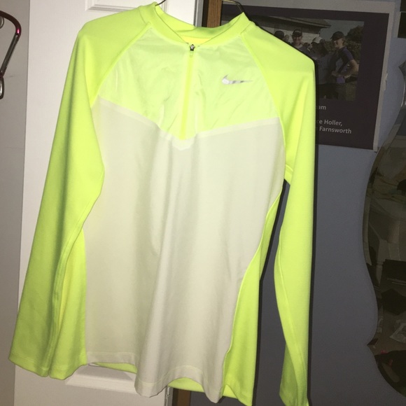 Nike quarter zip jacket large