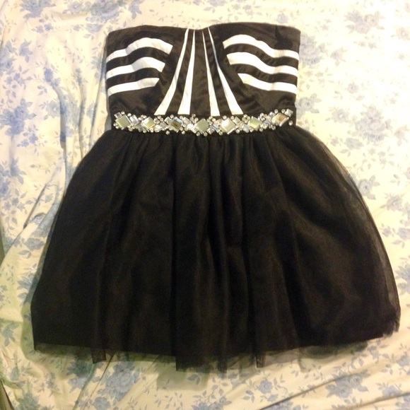 Love Reign Strapless Black Dress w/ White stripes