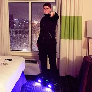 Meet your Posher, Christian