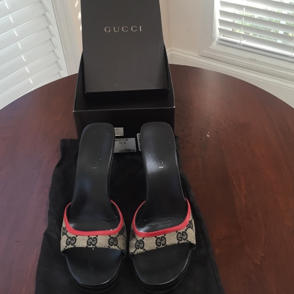 Gucci Wedges Size 7.5 - Picture 2 of 4