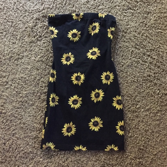 Sunflower Strapless Dress
