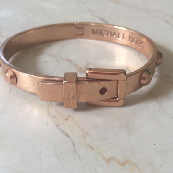 Michael Kors Studded Buckle Bangle Bracelet R/gold