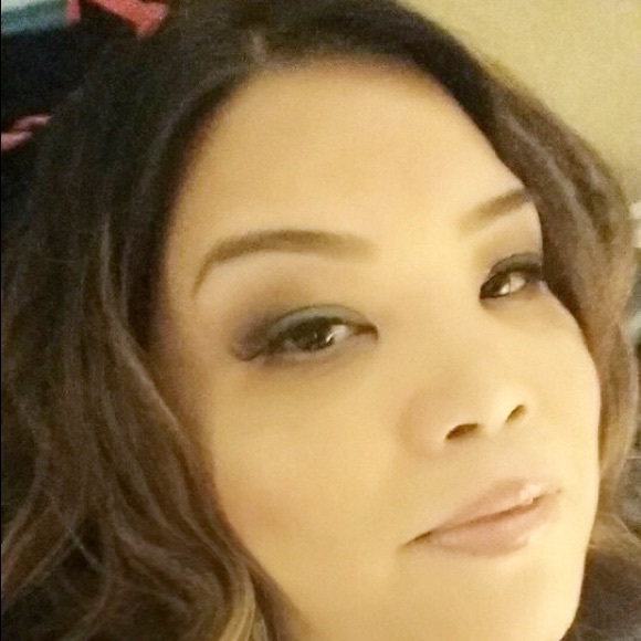 Meet your Posher, Mina - Picture 4 of 4