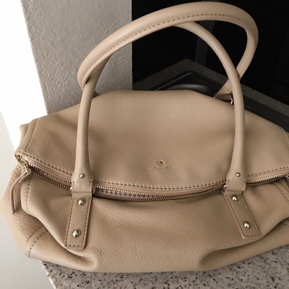 kate spade Handbags - Kate Spade Cobble Hill Leslie Large handbag
