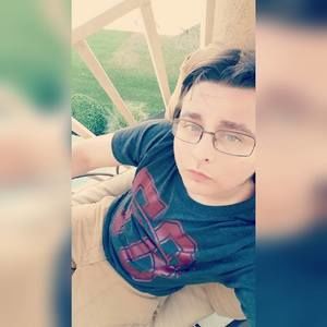 Meet your Posher, Dakota