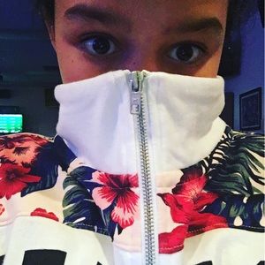 Meet your Posher, Hung