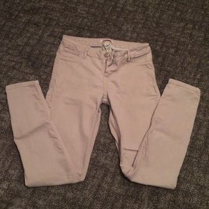 Light grey skinny jeans