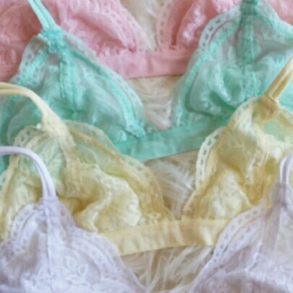 🔴Sexy lace bralette semi sheer mesh lined - Picture 3 of 5