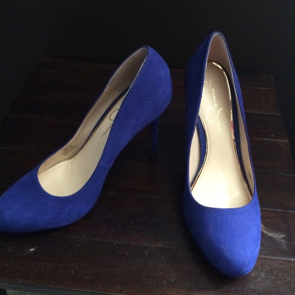 Jessica Simpson Rony Nubuck Pump - Picture 3 of 4