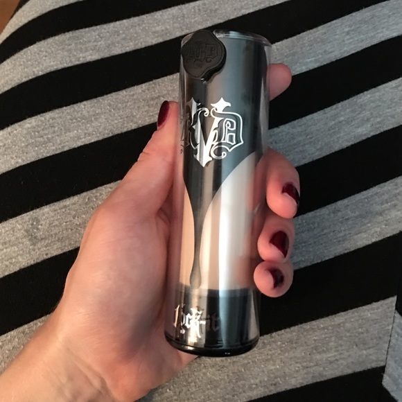Kat Von D Lock-it Foundation Light 42 Neutral-new!
