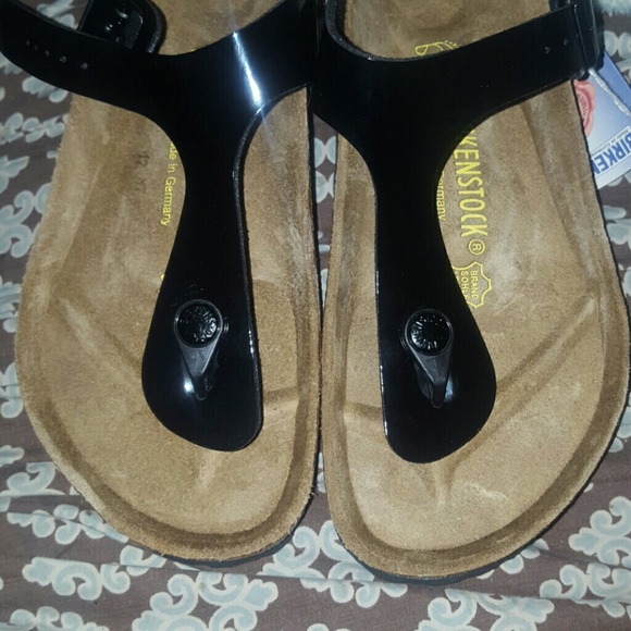 Black Patent Gizeh