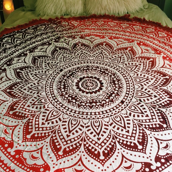 Urban Outfitters Other - Beautiful Ombré Mandala Roundie