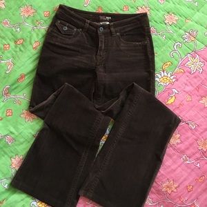 Chocolate Brown Wörn Brand Corduroy Jeans