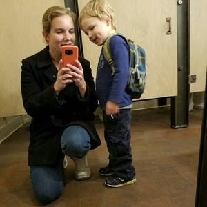 Meet your Posher, Jennifer