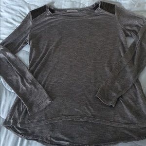 Grey sweater with stylish lightly padded shoulders