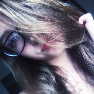 Meet your Posher, Candice