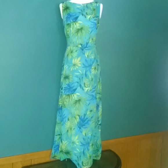 Virgo Hawaiian Dress  Size 8