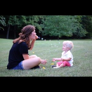 Meet your Posher, Lauren