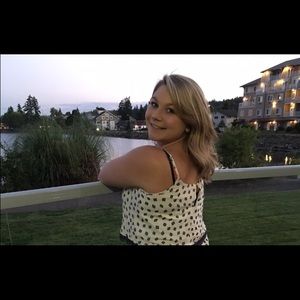 Meet your Posher, Brianna