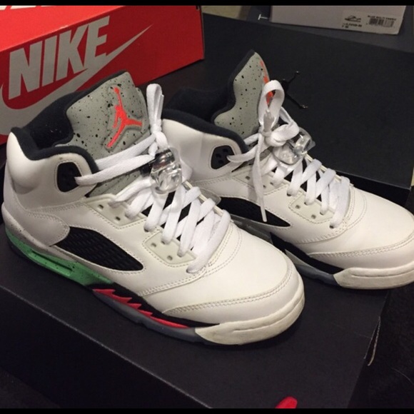 Jordan Retro 5s they've never been wore