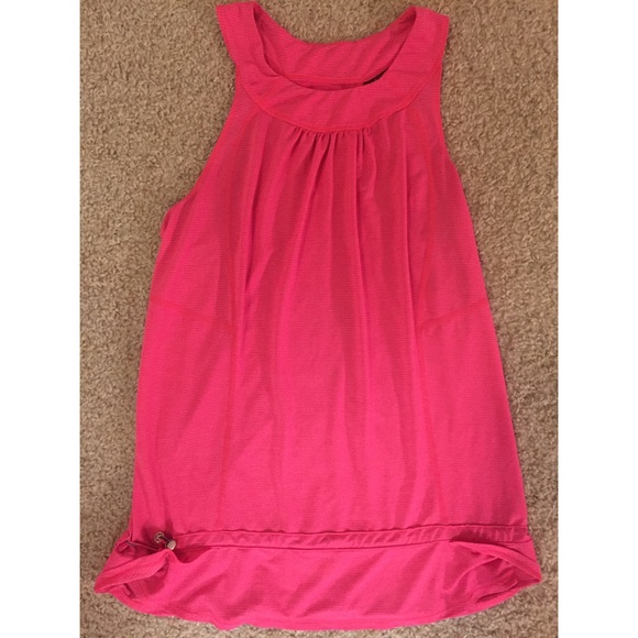 Lululemon tank