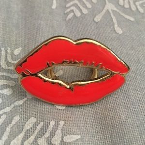 Pink and Gold Kiss Me Lips Ring