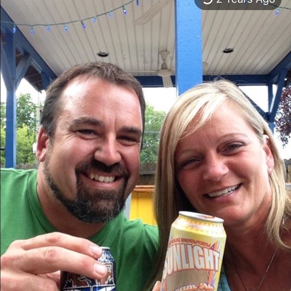 Meet your Posher, Rene - Picture 1 of 1