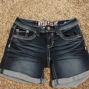 Hydraulic Bailey Shorts