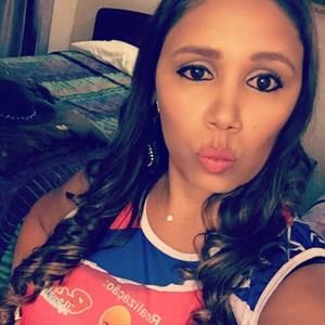 Meet your Posher, Vanessa