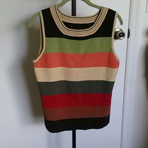 Gorgeous sweater tank.