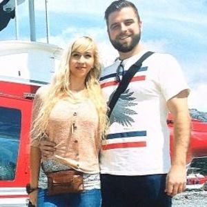 Meet your Posher, Candace