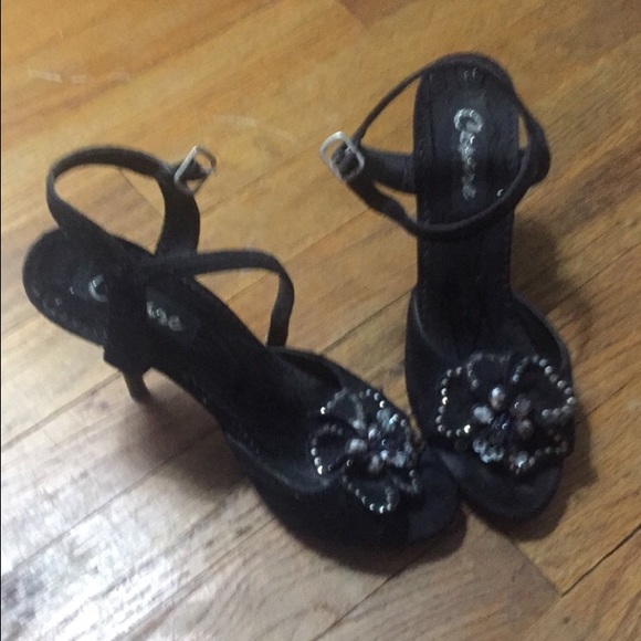 Black heels