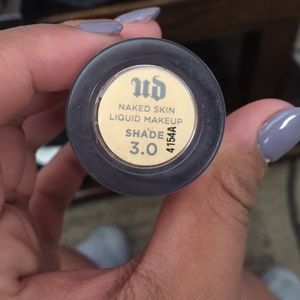 Urban decay weightless foundation