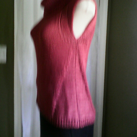 WH/BM - Picture 4 of 4