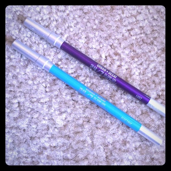 Urban decay eye pencil bundle