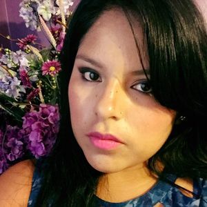 Meet your Posher, Iris