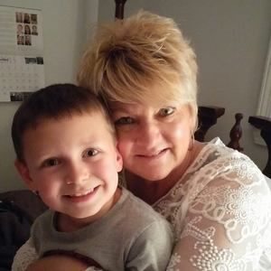 Meet your Posher, Lynn