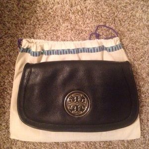 Authentic Tory Burch cross body handbag