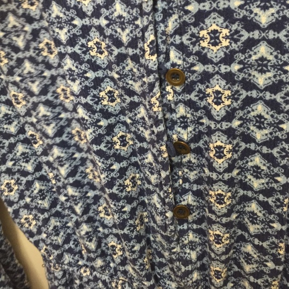 Romper - Picture 3 of 4