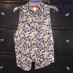 Collard, Open Back, Flow Top