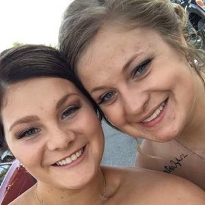 Meet your Posher, Lacey