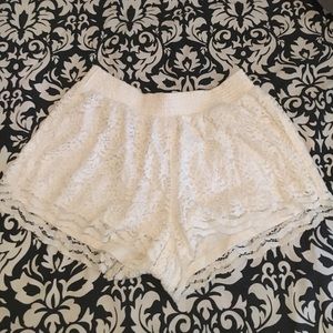 Hollister lace shorts